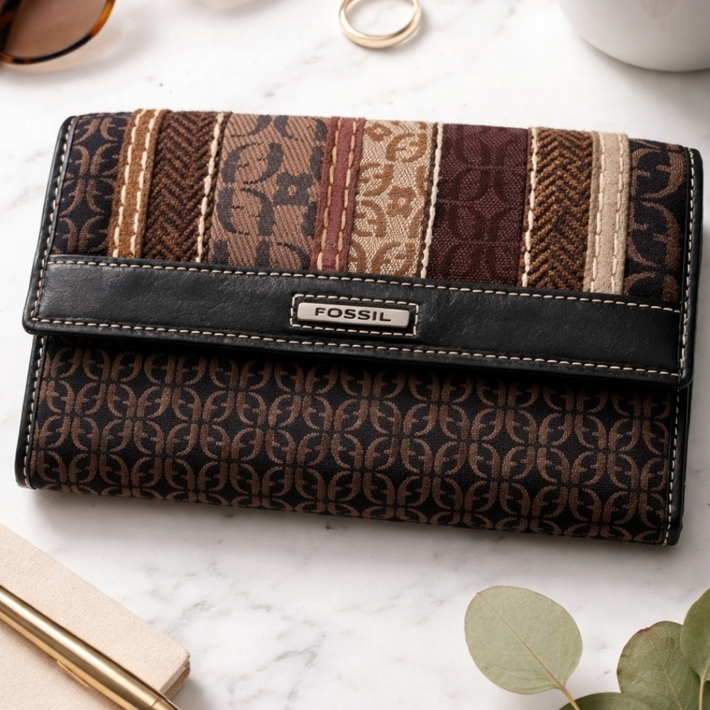 Fossil Brown Multi-Strip Patterned Wallet - Picture 1 of 12